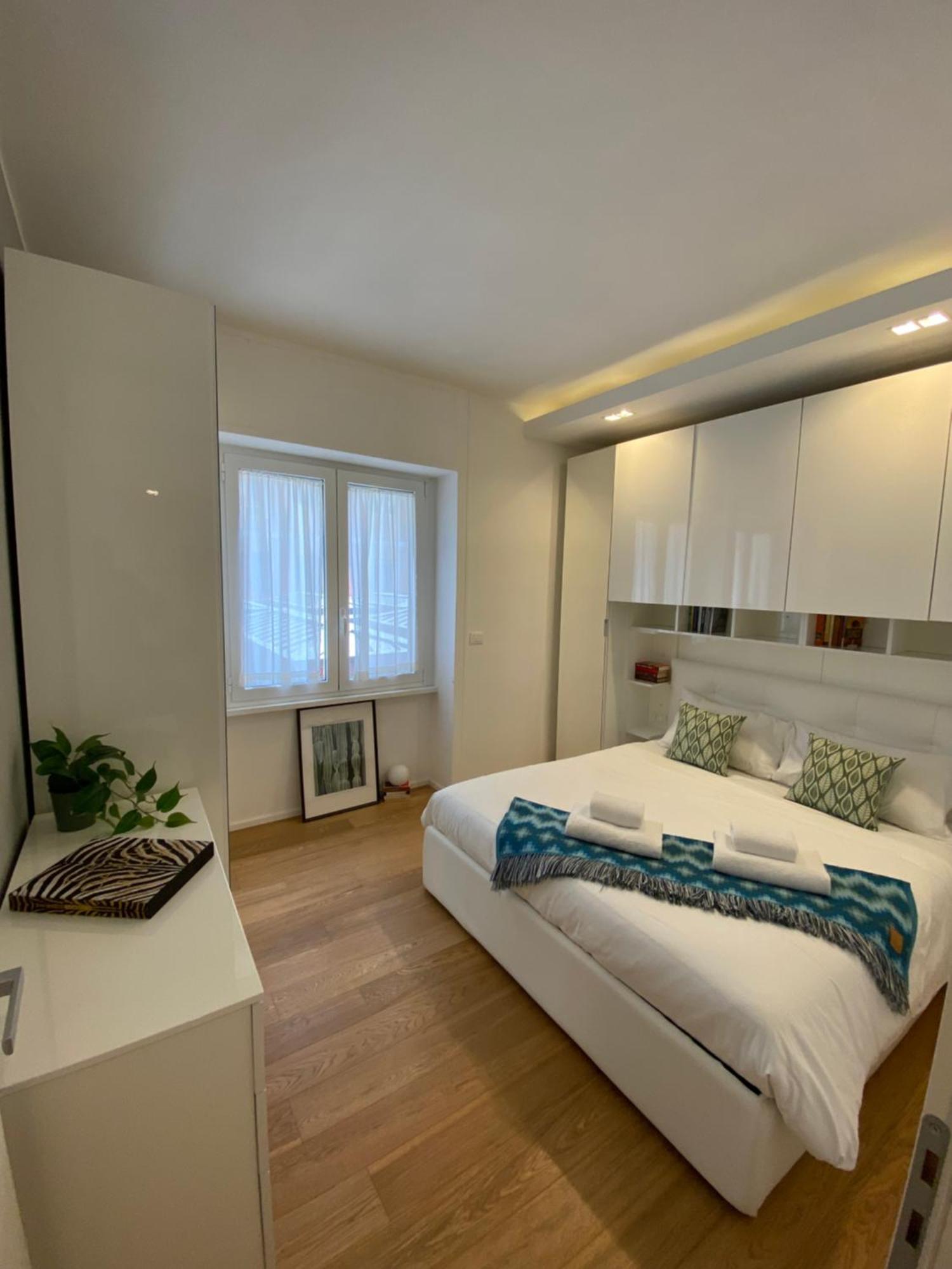 Gramsci 2 - Cozy Apartment Near Sempione Park! Милан Экстерьер фото