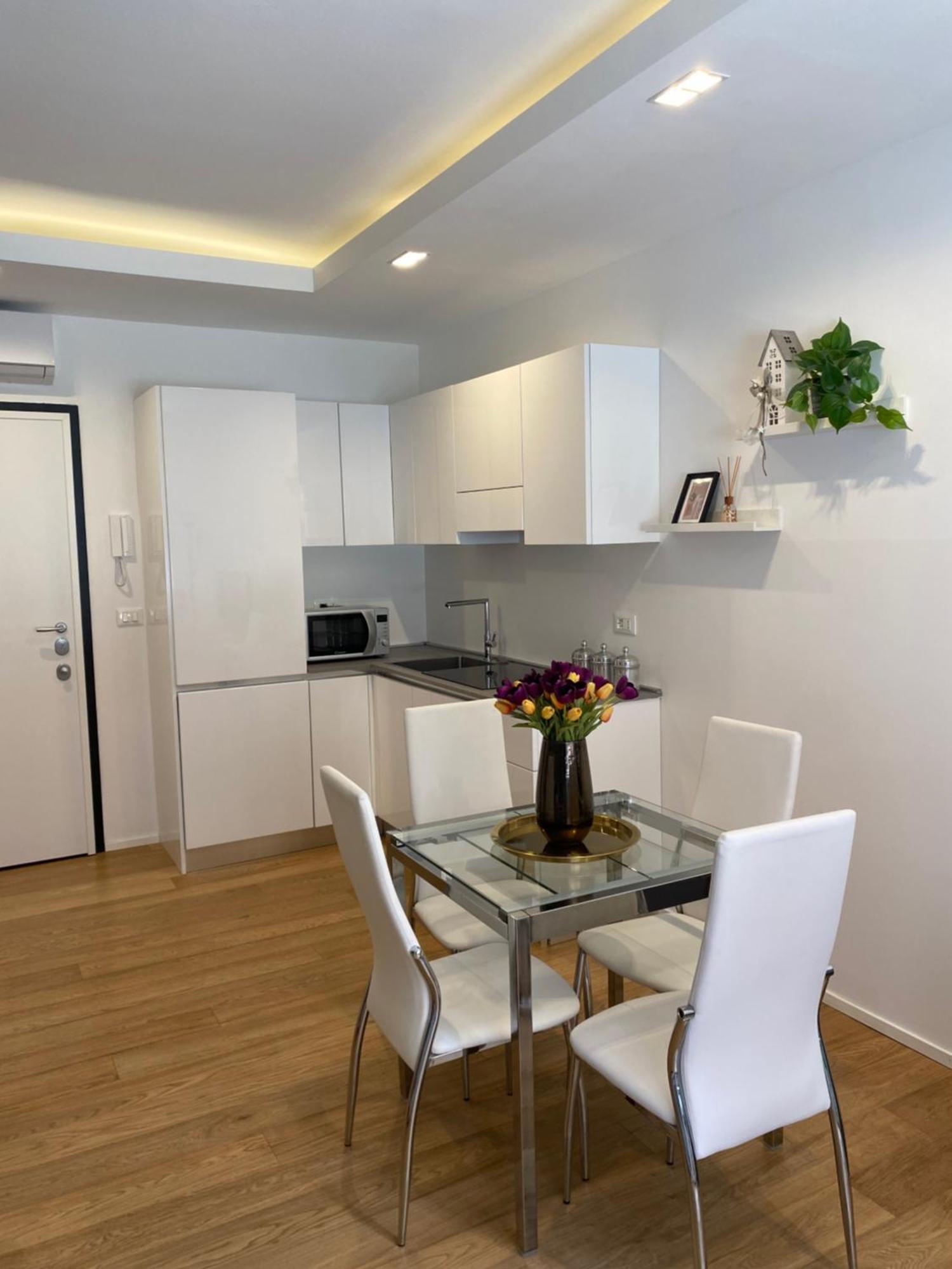 Gramsci 2 - Cozy Apartment Near Sempione Park! Милан Экстерьер фото